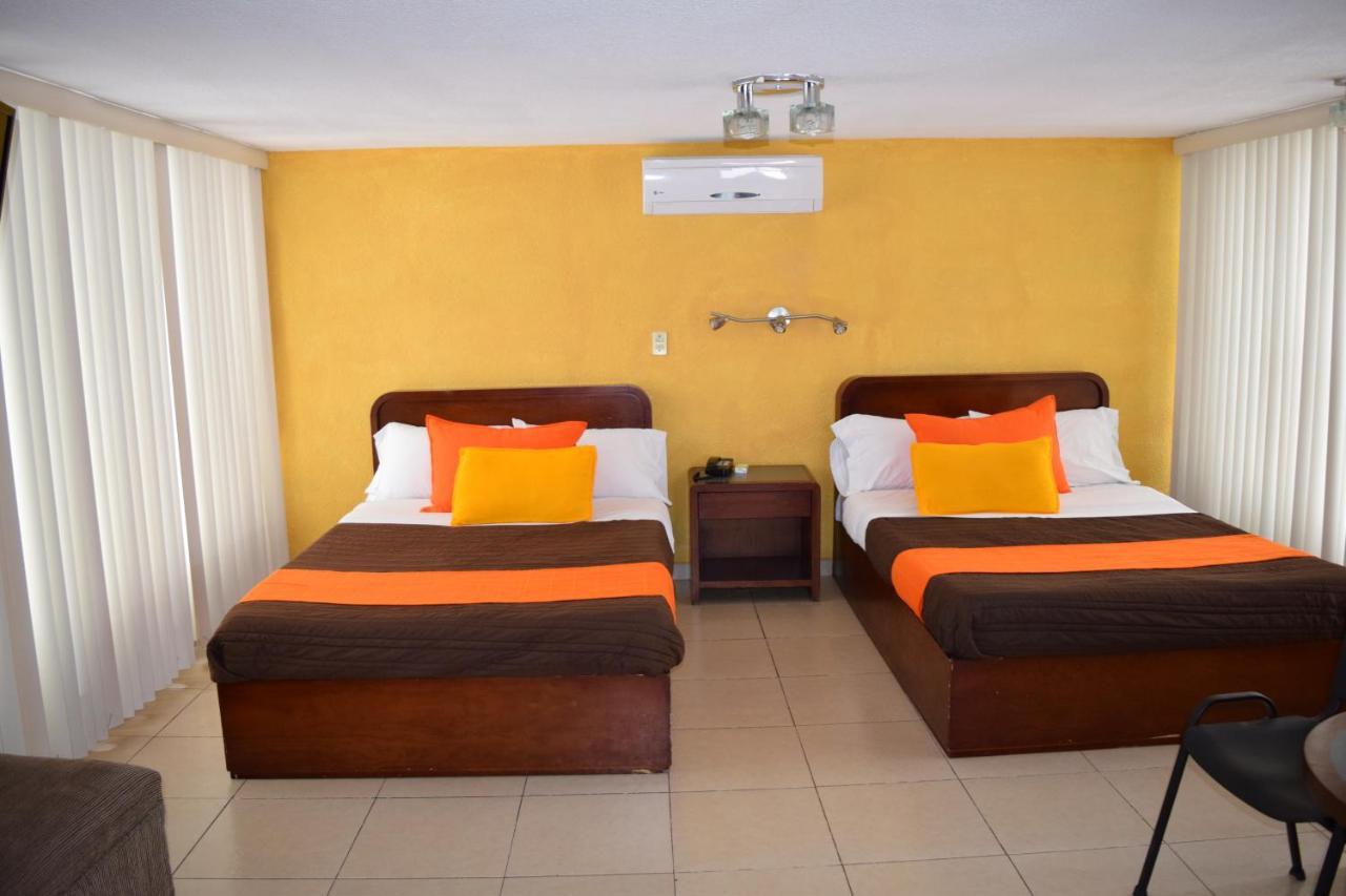 Hotel Santa Lucia Del Bosque San Luis Potosi Exterior photo